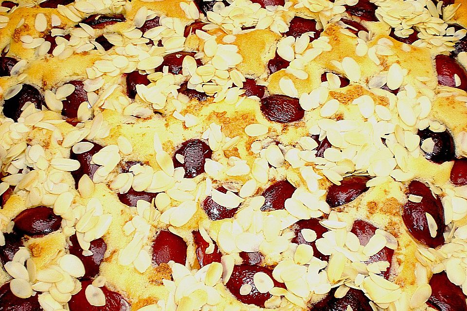 Zwetschgen - Amarettini - Kuchen