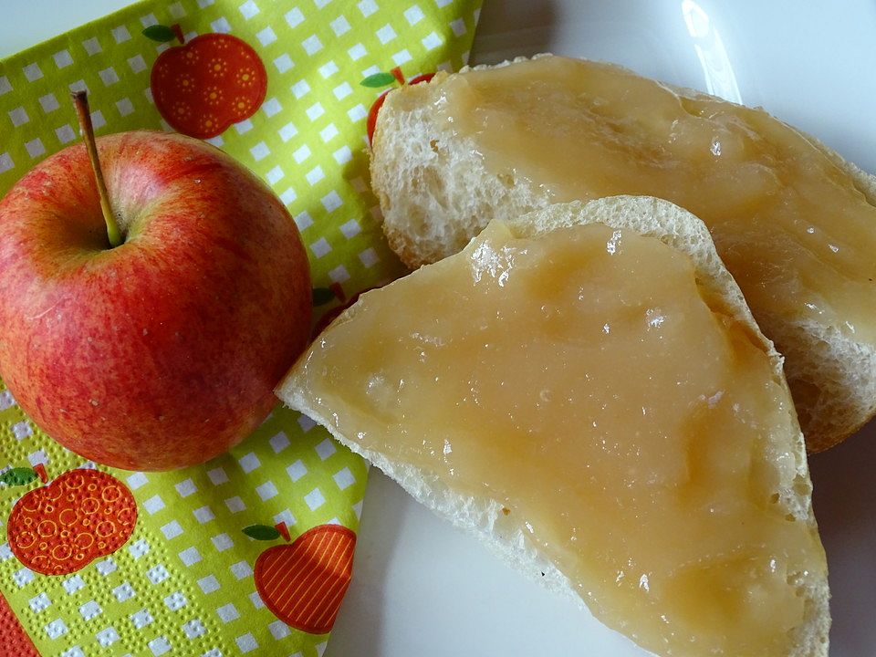 Apfel - Marzipan - Marmelade mit Amaretto von happybj| Chefkoch