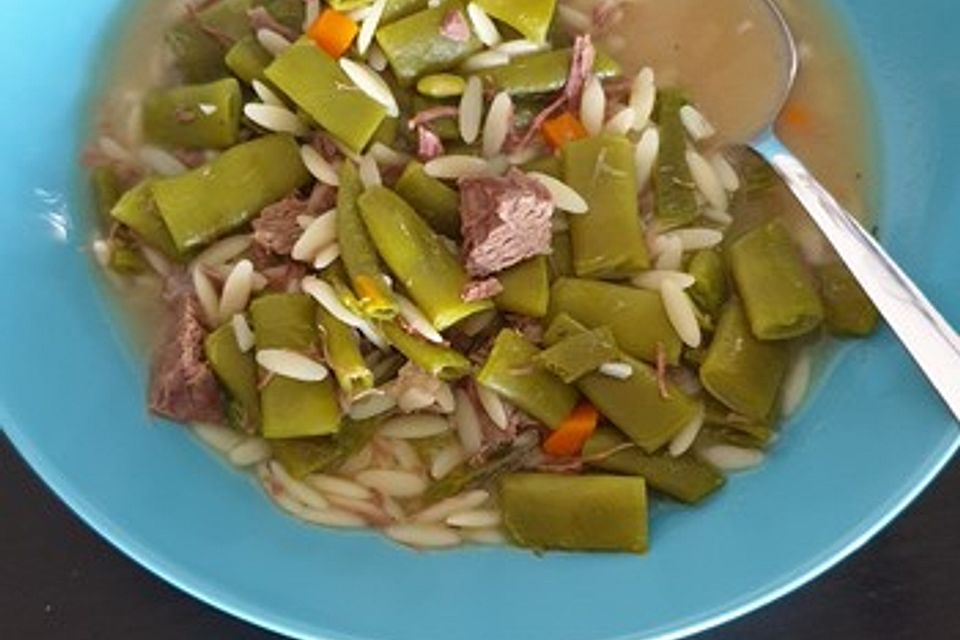 Bohnen - Nudel - Suppe mit Rindfleisch