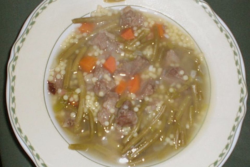 Bohnen - Nudel - Suppe mit Rindfleisch