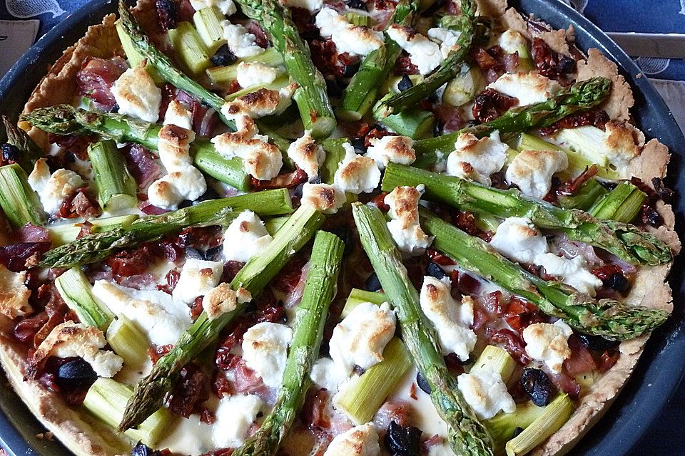 Frühlings - Quiche mit grünem Spargel