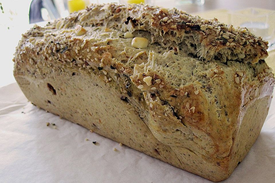 Walnuss - Feta - Brot