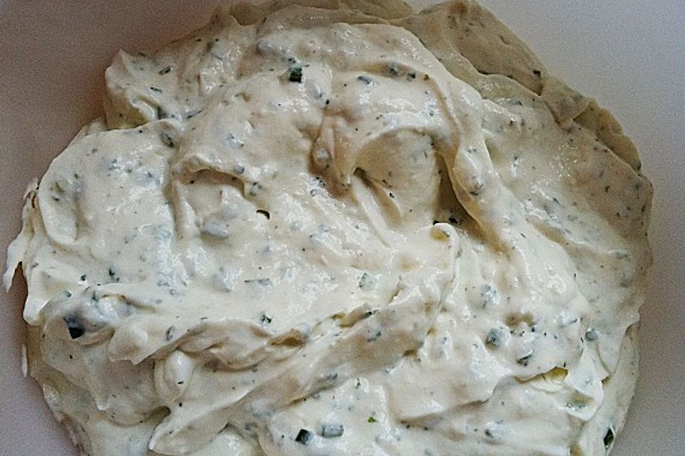Knoblauchdip zum Reinlegen Knoblauchdip zum Reinlegen