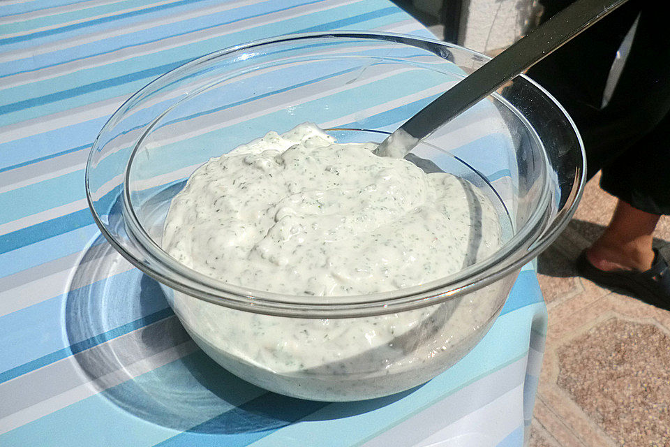 Knoblauchdip zum Reinlegen Knoblauchdip zum Reinlegen