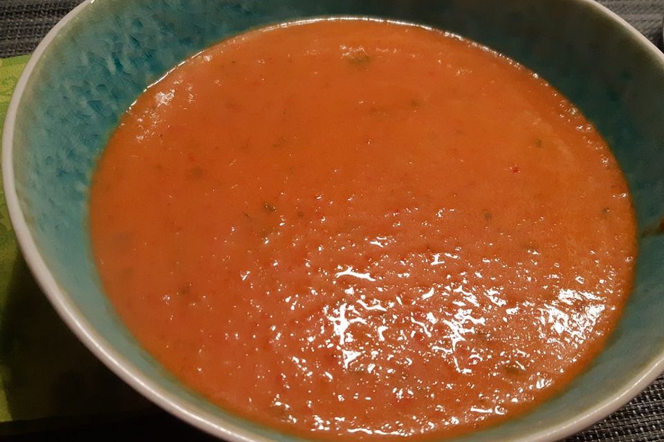 Tomaten - Paprika - Cremesuppe