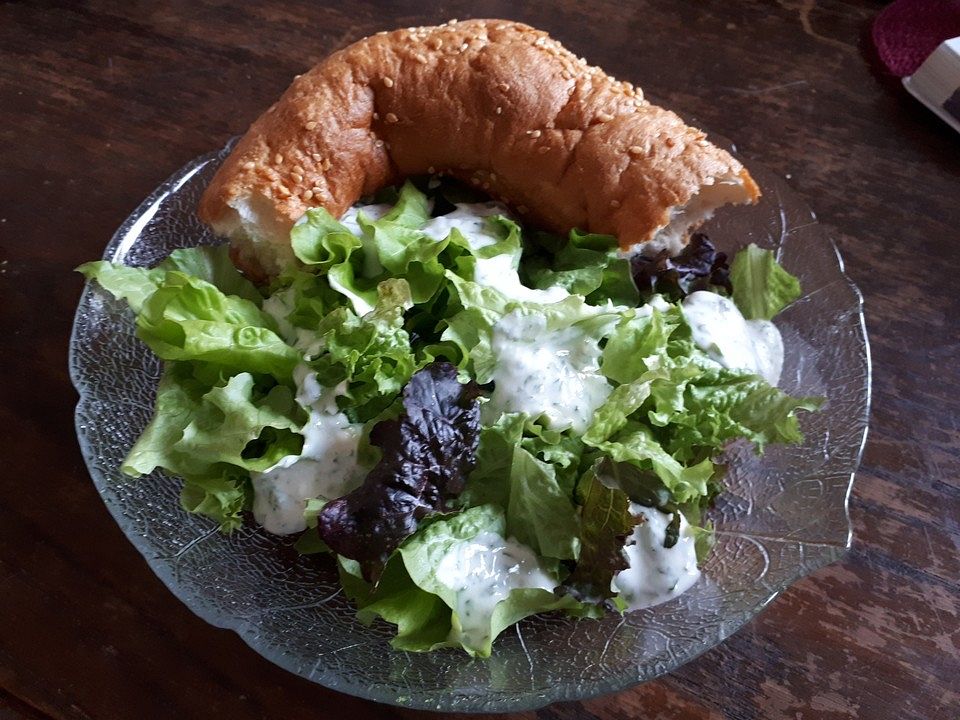 Salat mit Zitronenmelisse - Dressing von susannemsb| Chefkoch