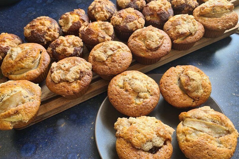 Birnen - Zimt - Muffins mit Streusel