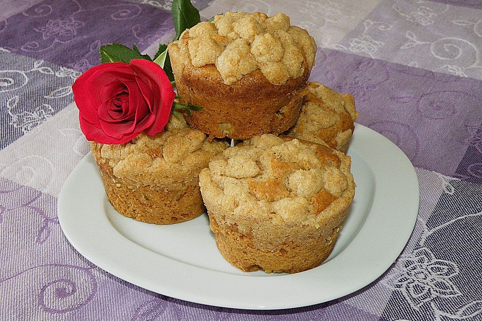 Birnen - Zimt - Muffins mit Streusel