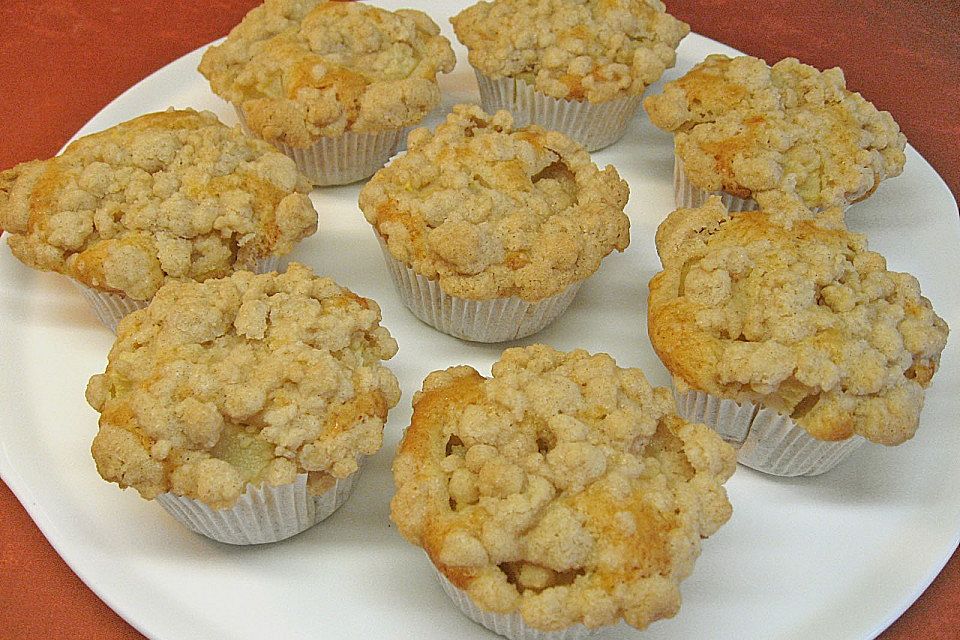 Birnen - Zimt - Muffins mit Streusel