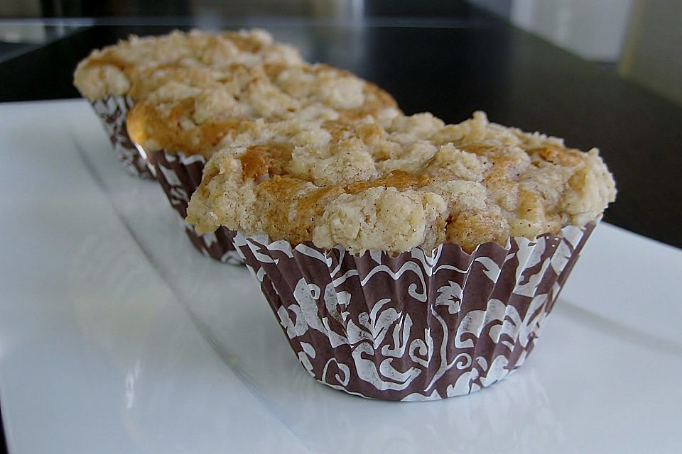 Birnen - Zimt - Muffins mit Streusel