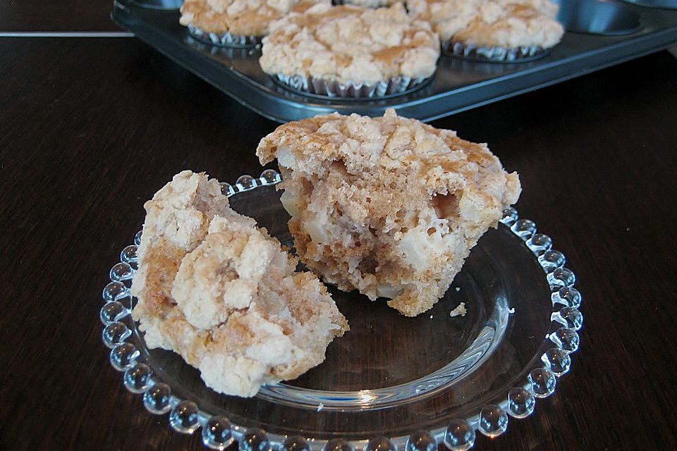 Birnen - Zimt - Muffins mit Streusel