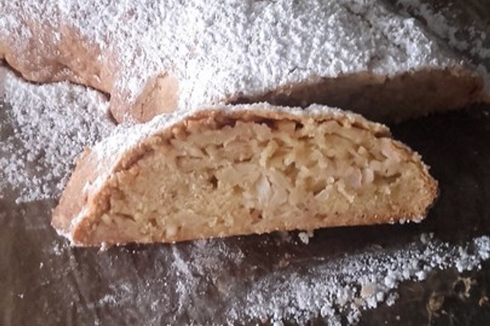 Mürber Apfelstrudel