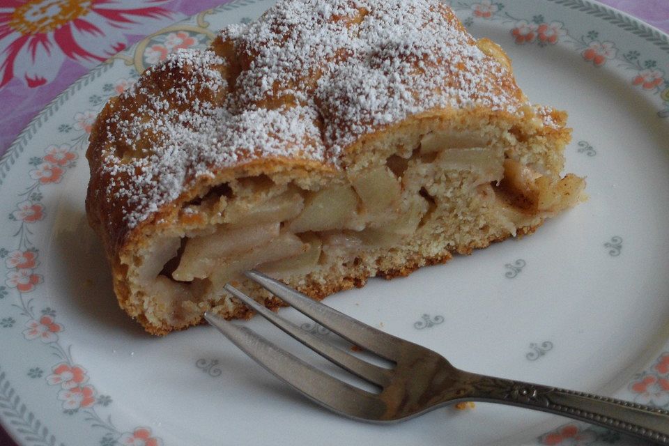 Mürber Apfelstrudel