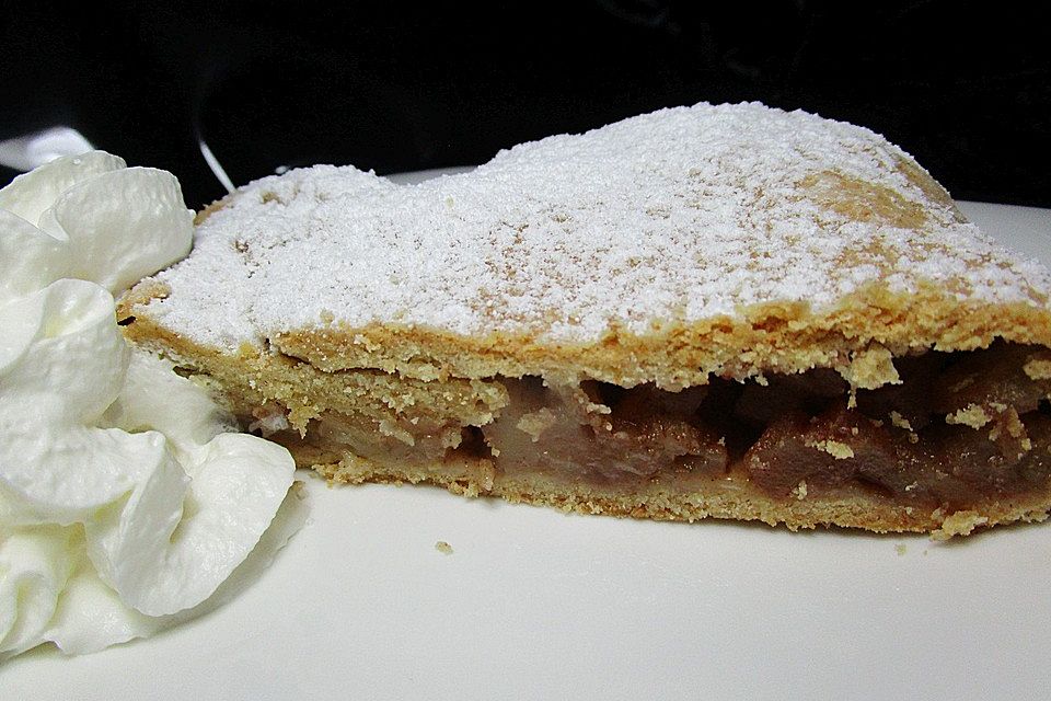 Mürber Apfelstrudel