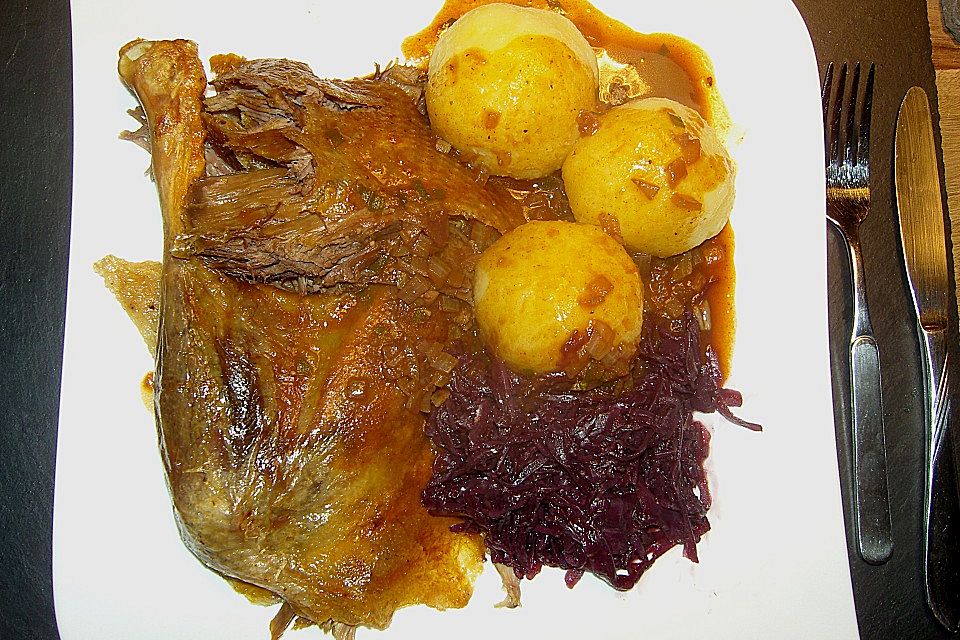 Gans gebraten