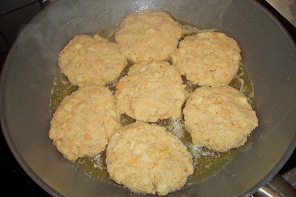 Tiroler Käseknödel Tiroler Käseknödel