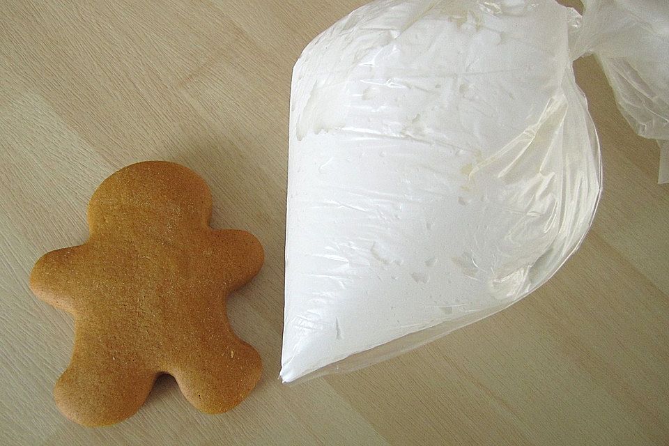 Guss für Lebkuchen oder Hexenhäuschen