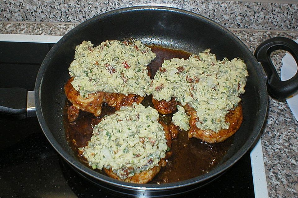 Überbackenes Putenfilet mit Frischkäse