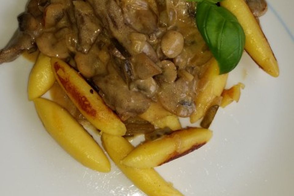 Boeuf Stroganoff