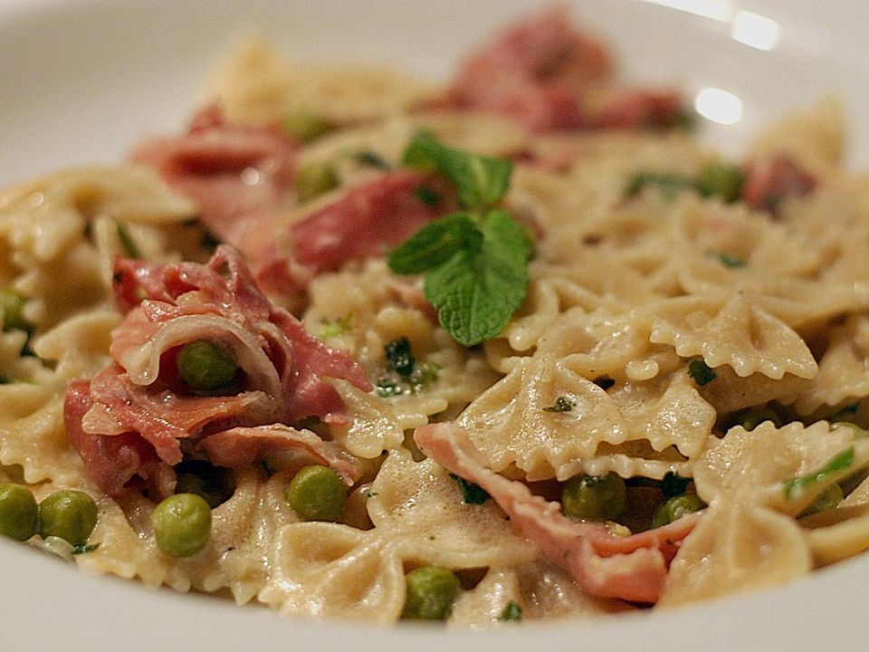 Orecchiette mit Minze - Sahne - Soße von Sterndi| Chefkoch