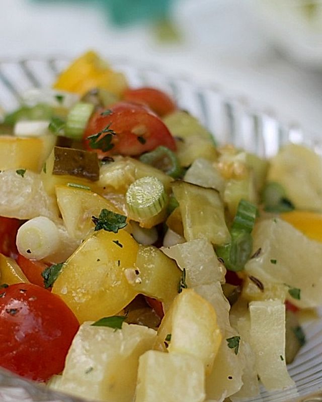 Harzerkäse - Salat mit Tomaten und Gurken