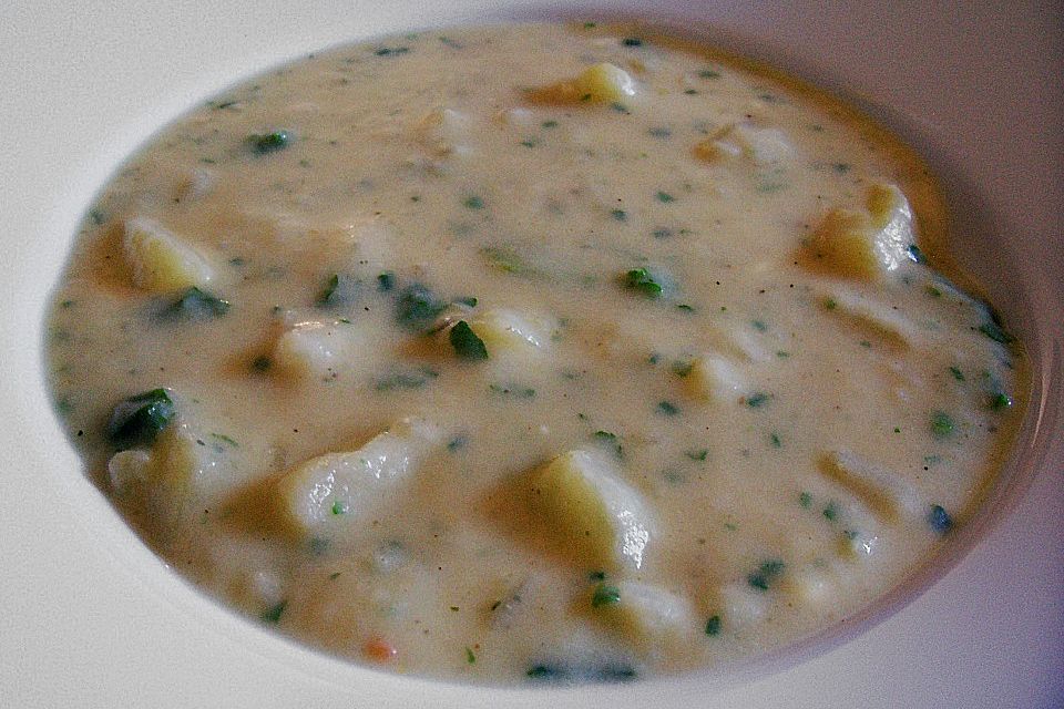 Kohlrabi-Petersilien-Suppe Kohlrabi-Petersilien-Suppe