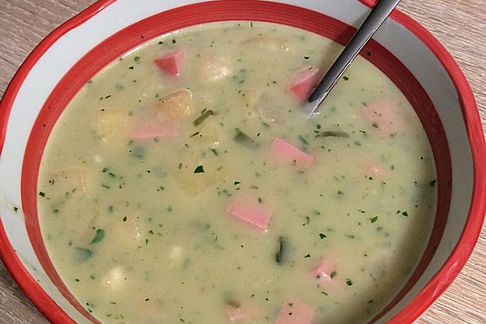 Kohlrabi-Petersilien-Suppe Kohlrabi-Petersilien-Suppe
