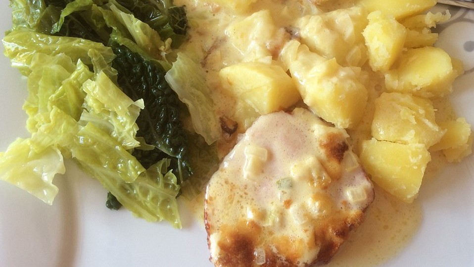 Kasseler in Honig - Senf - Sahne mit Wirsingkartoffeln