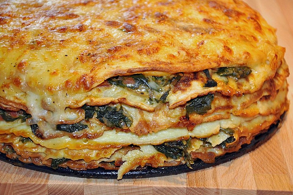 Pfannkuchen Mit Spinat Und Käse