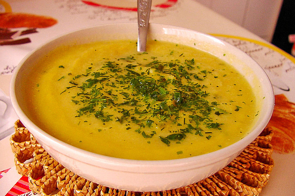 Blumenkohl - Curry Suppe