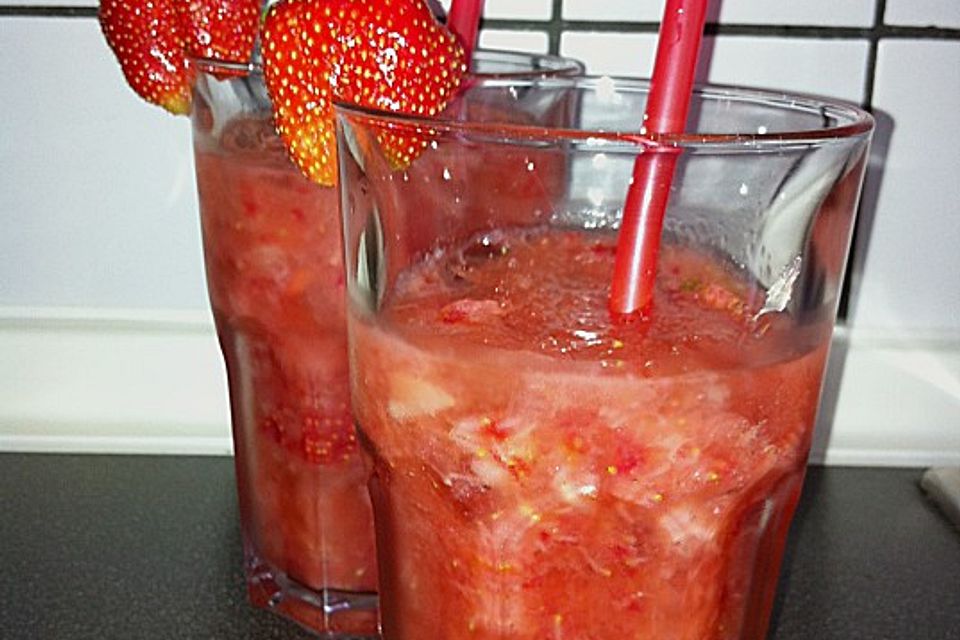 Strawberry Cosmopolitan