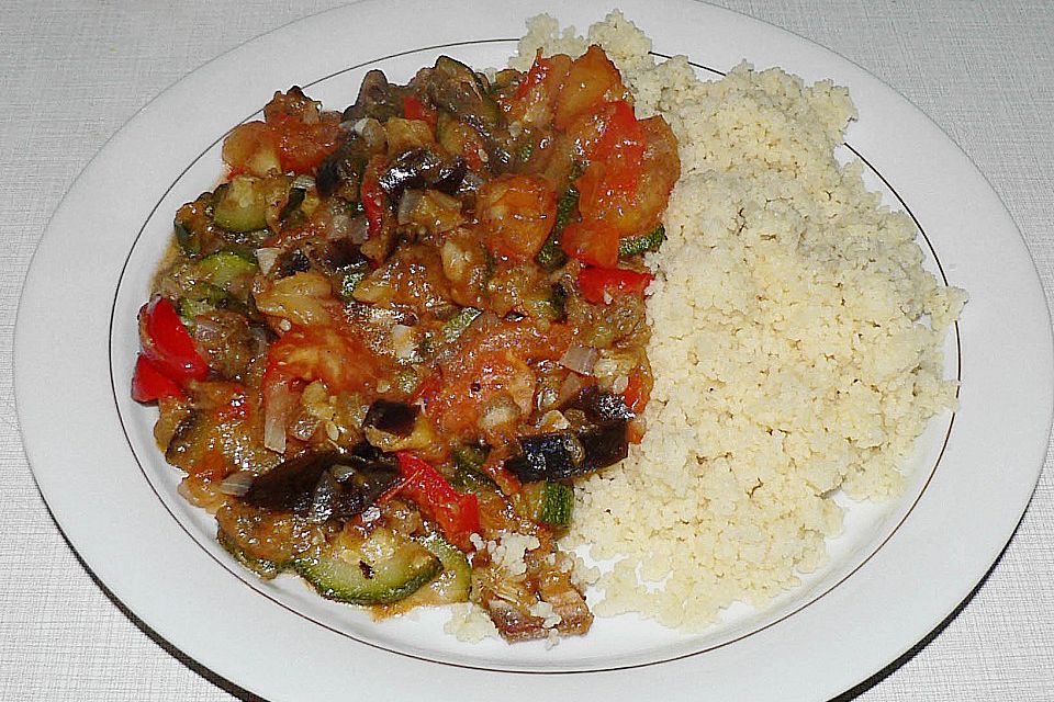 Ratatouille mit Datteln