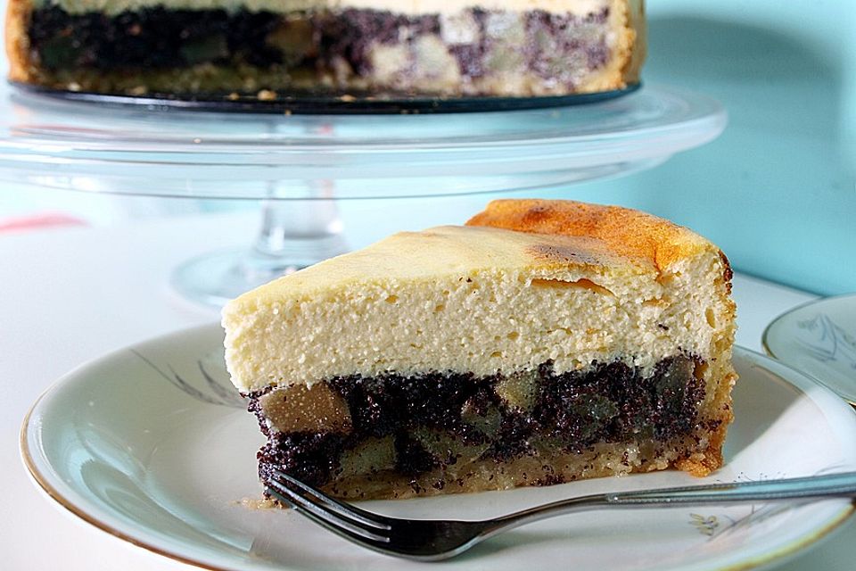 Topfen (Quark) - Mohn - Kuchen mit Birnen