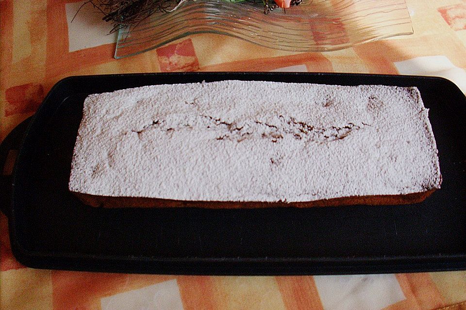 Bananenkuchen mit Schokotouch und Apfelstückchen