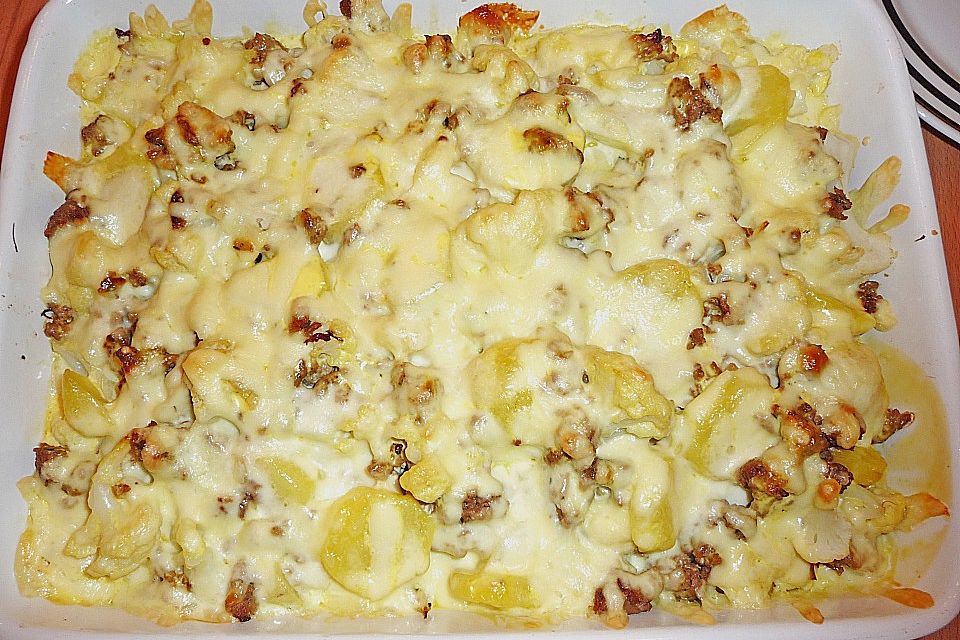 Kartoffel - Blumenkohl - Hackfleisch - Gratin