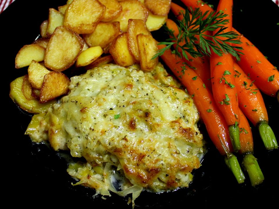 Steaks mit einem Porree - Käse - Topping von picard66| Chefkoch