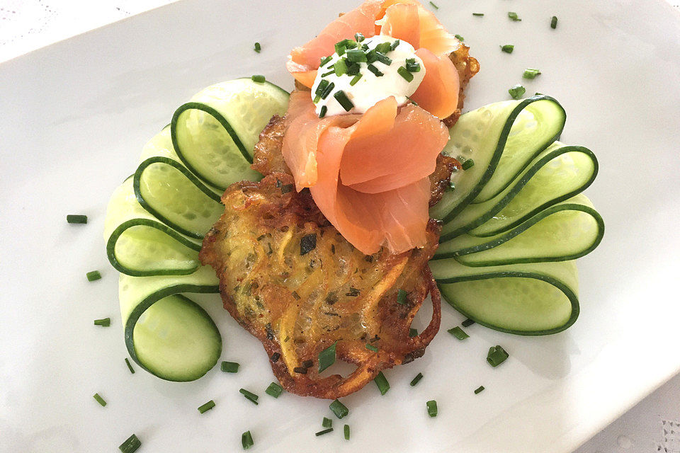 Schnittlauch - Rösti mit Räucherlachs