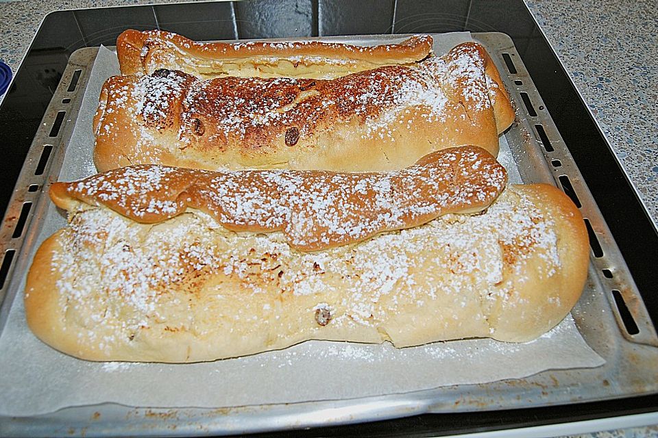 Germteig Topfen - Strudel