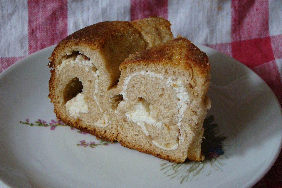 Germteig Topfen - Strudel