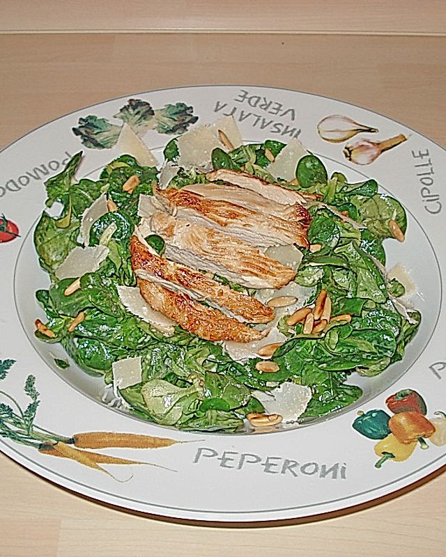 Caesar Salat mit Putenstreifen und Riesengarnelen