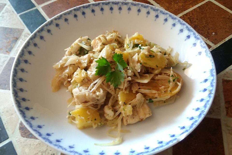 Fischpfanne mit Weißkraut und Kartoffeltalern