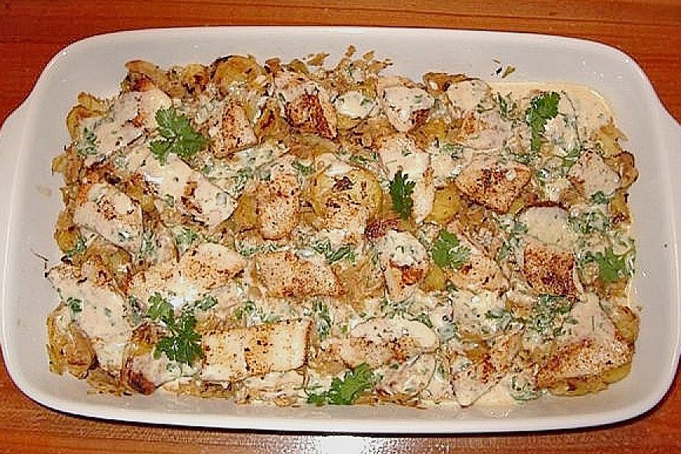 Fischpfanne mit Weißkraut und Kartoffeltalern