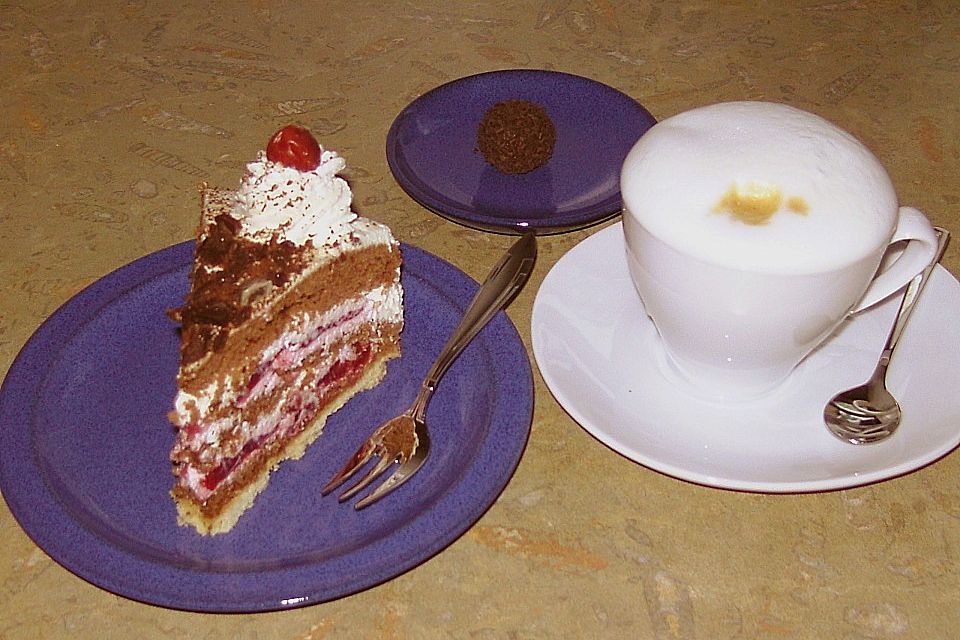 Schwarzwälder - Kirsch - Torte