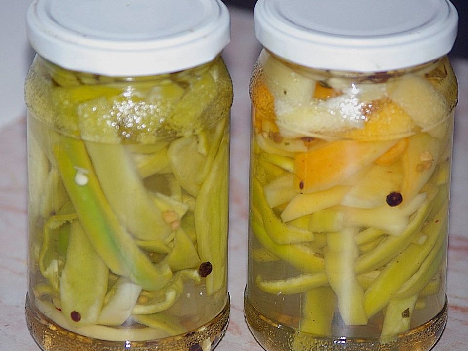 Eingelegte Paprika mit Knoblauch von heimwerkerkönig| Chefkoch