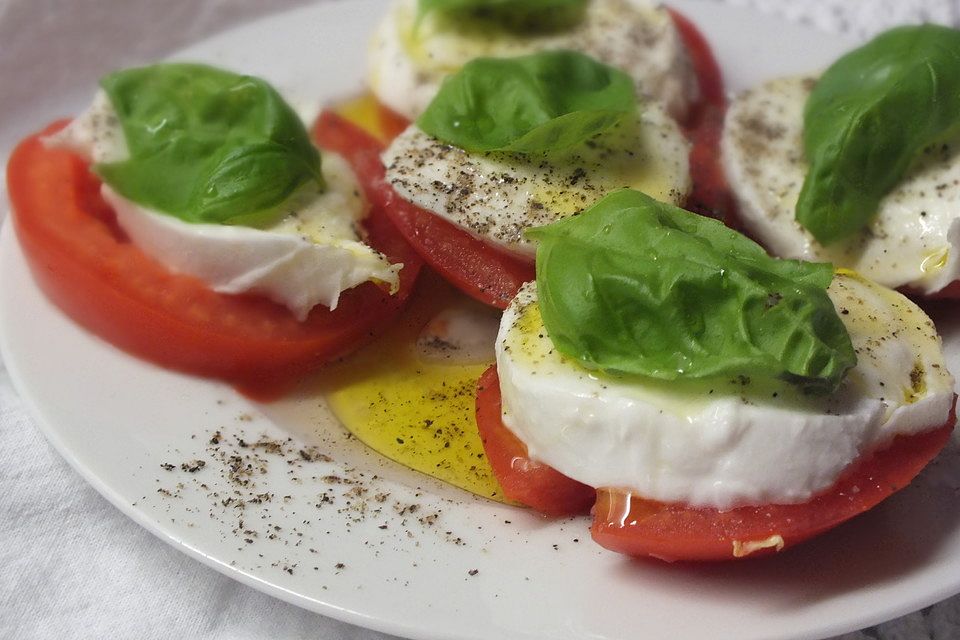 Mozzarella mit Tomaten