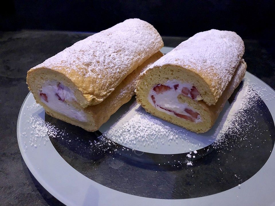 Erdbeerroulade von tinikuhl| Chefkoch