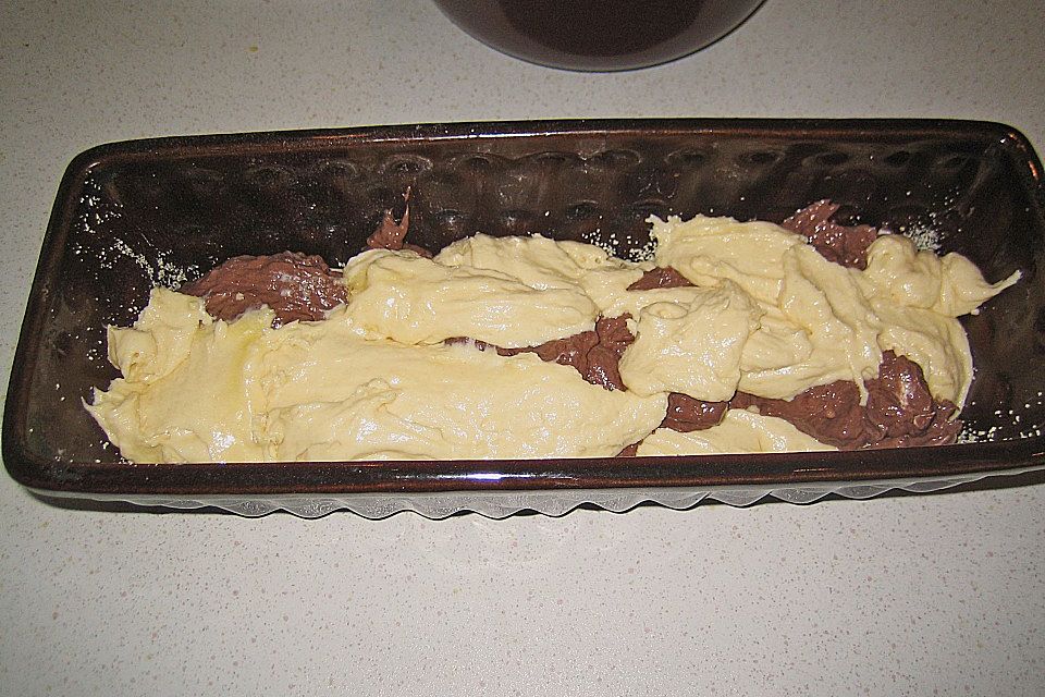 Quark - Bananen - Marmor - Gugelhupf