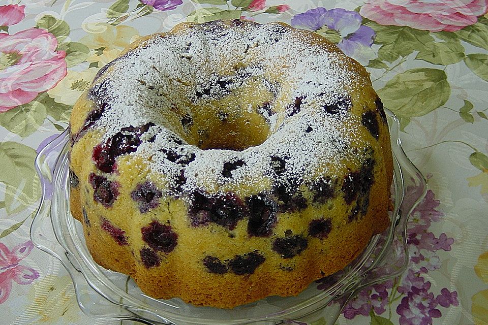 Beeren - Mix - Gugelhupf Beeren - Mix - Gugelhupf