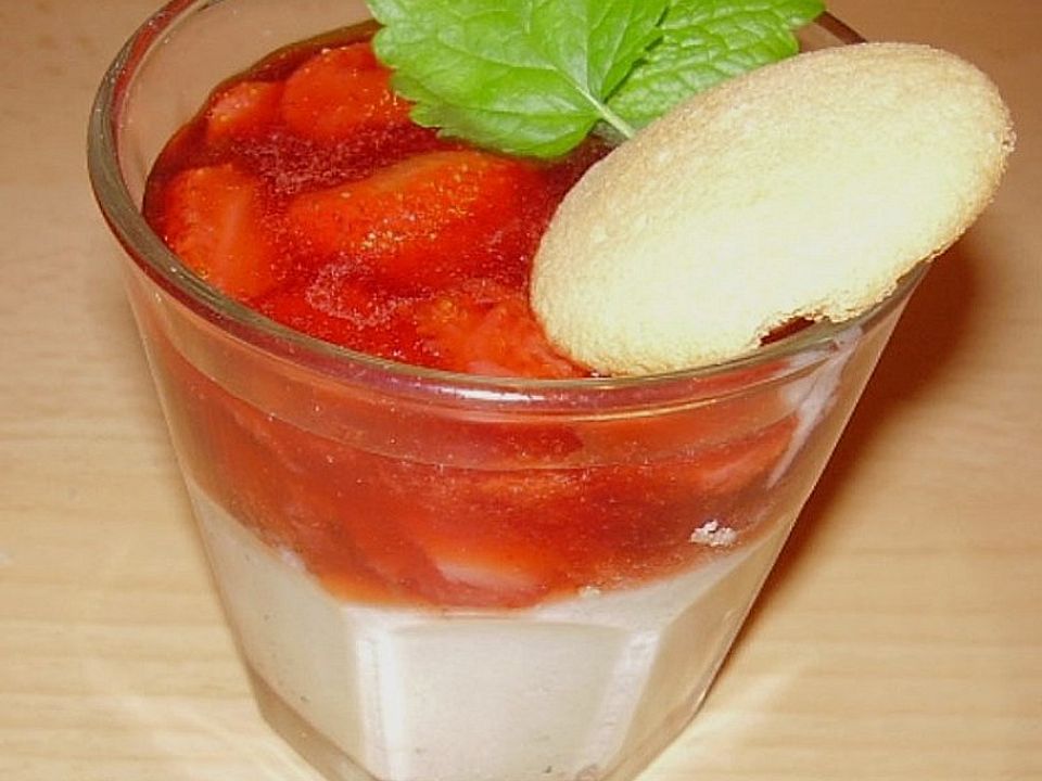 Erdbeer - Minze - Melissentraum auf Grieß| Chefkoch