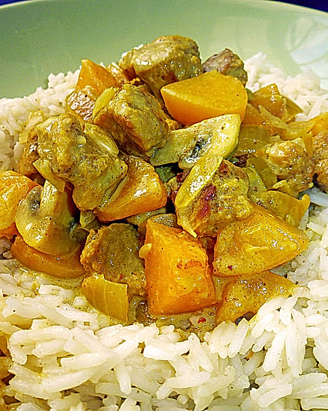 Curry - Sojageschnetzeltes mit Kokossoße